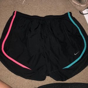 Nike Tempo shorts size L